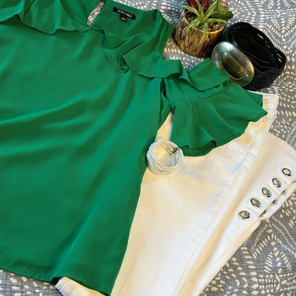 Ruffled Cold Shoulder Feminine Blouse with Short Ruffle Sleeves in Green| S - Picture 7 of 9